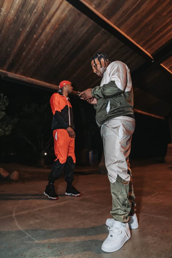 Sackš°Team āTan/Oliveā Windbreaker Set