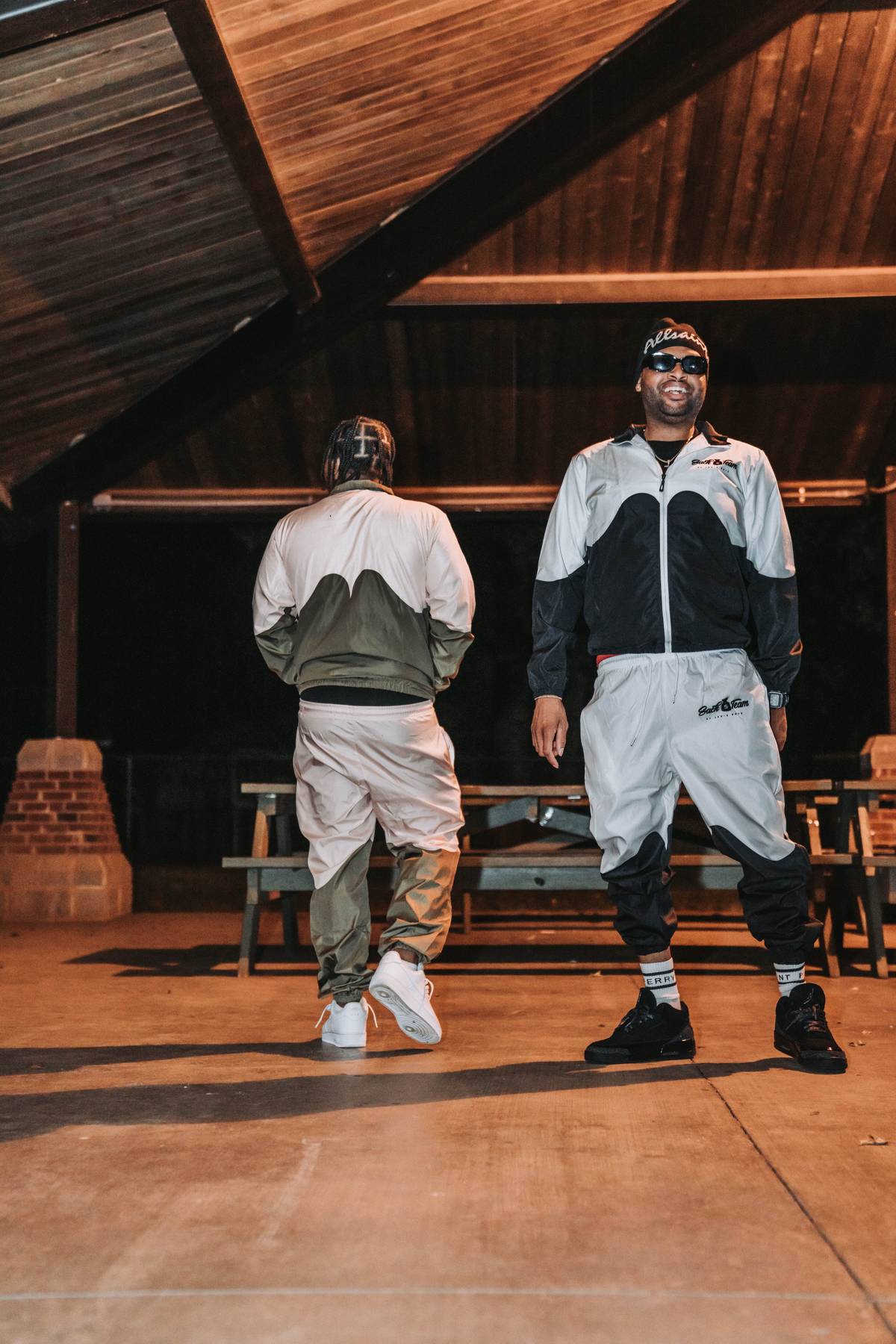 Sack💰Team “Black/White”Windbreaker Set